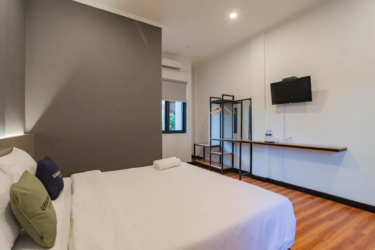Urbanview Hotel Sagara Bogor Esterno foto